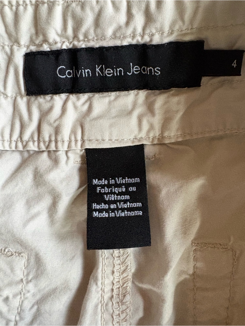 Calvin Klein Women’s Beige Drawstring Cargo Capris - Picture 4 of 6